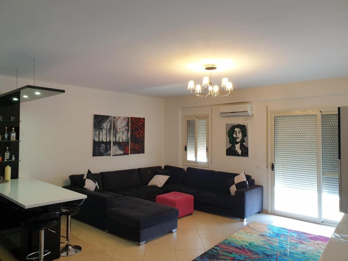 Asta Apartments Free Private Parking Vlorë Екстериор снимка